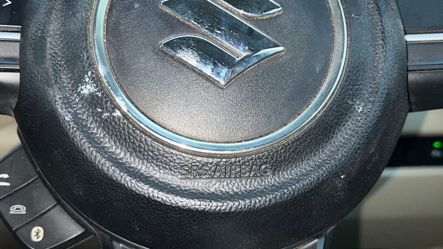 Used 2018 Maruti Suzuki Dzire ZXi AMT Petrol Automatic top_features Airbags