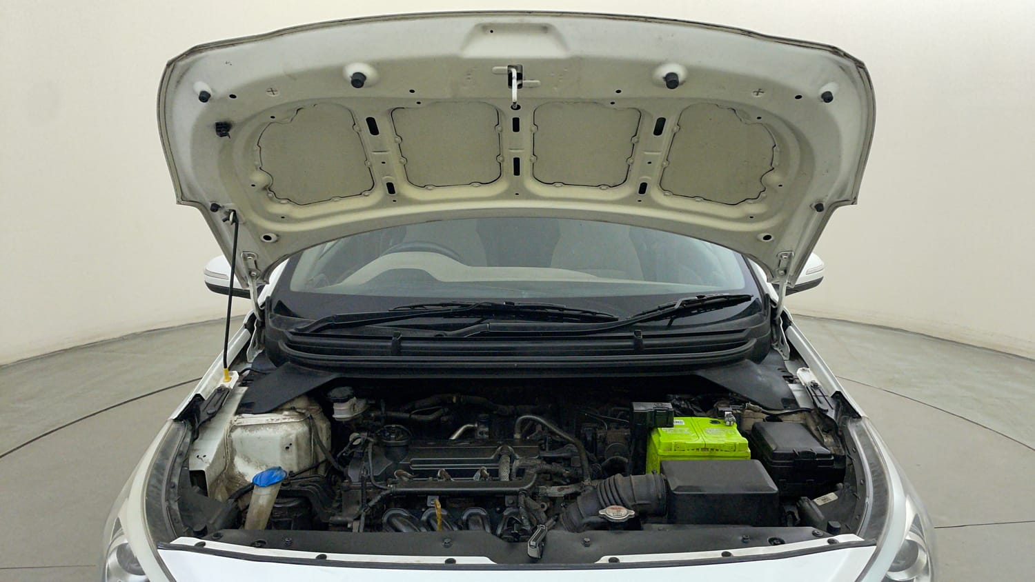 Used 2016 Hyundai Elite i20 Asta 1.2 (O) Petrol Manual engine ENGINE & BONNET OPEN FRONT VIEW