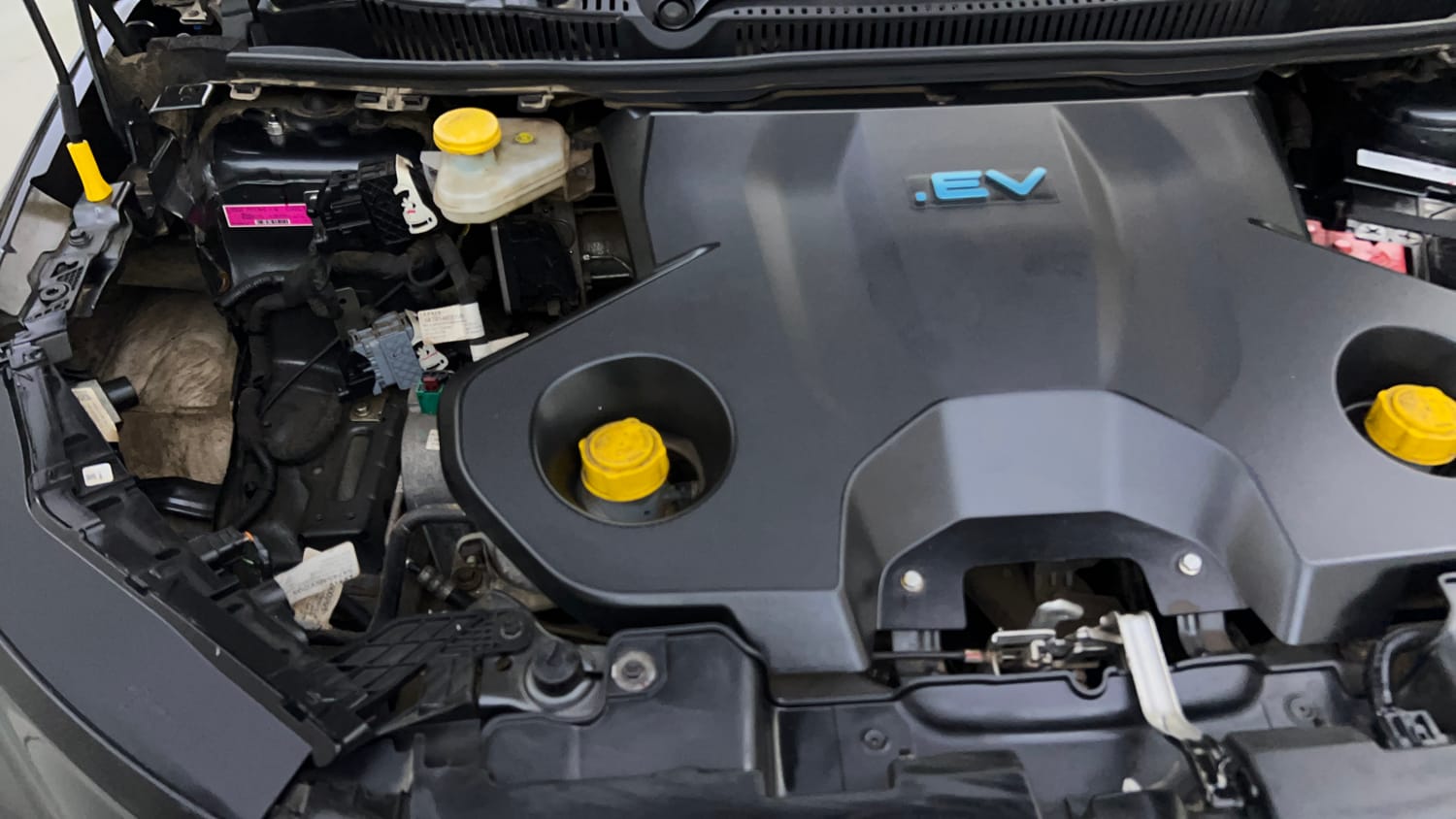 Used 2025 Tata Nexon EV Empowered 45 Electric Automatic engine ENGINE RIGHT SIDE VIEW