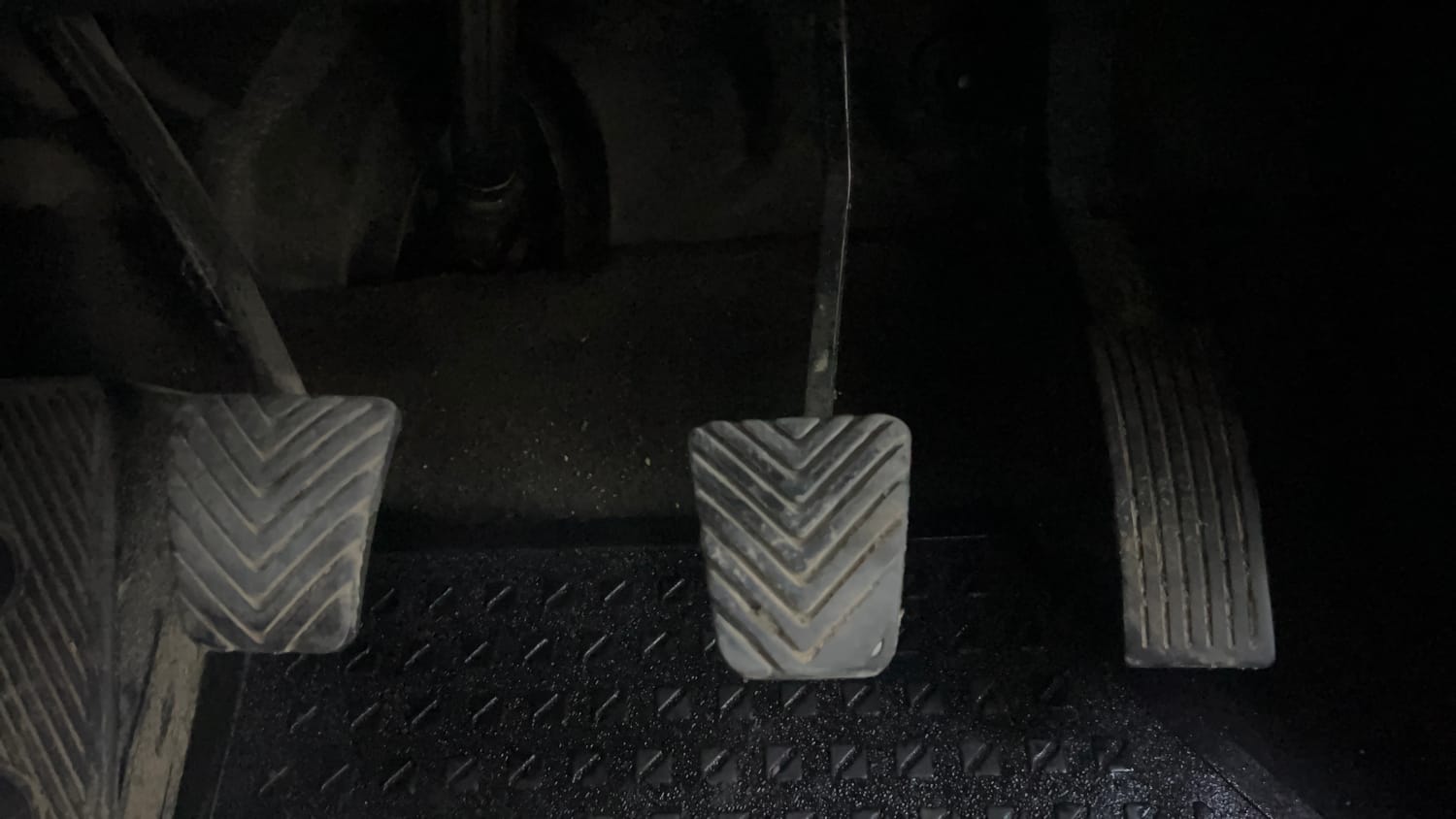 Used 2019 Hyundai Elite i20 Magna 1.2 Petrol Manual interior PEDALS VIEW