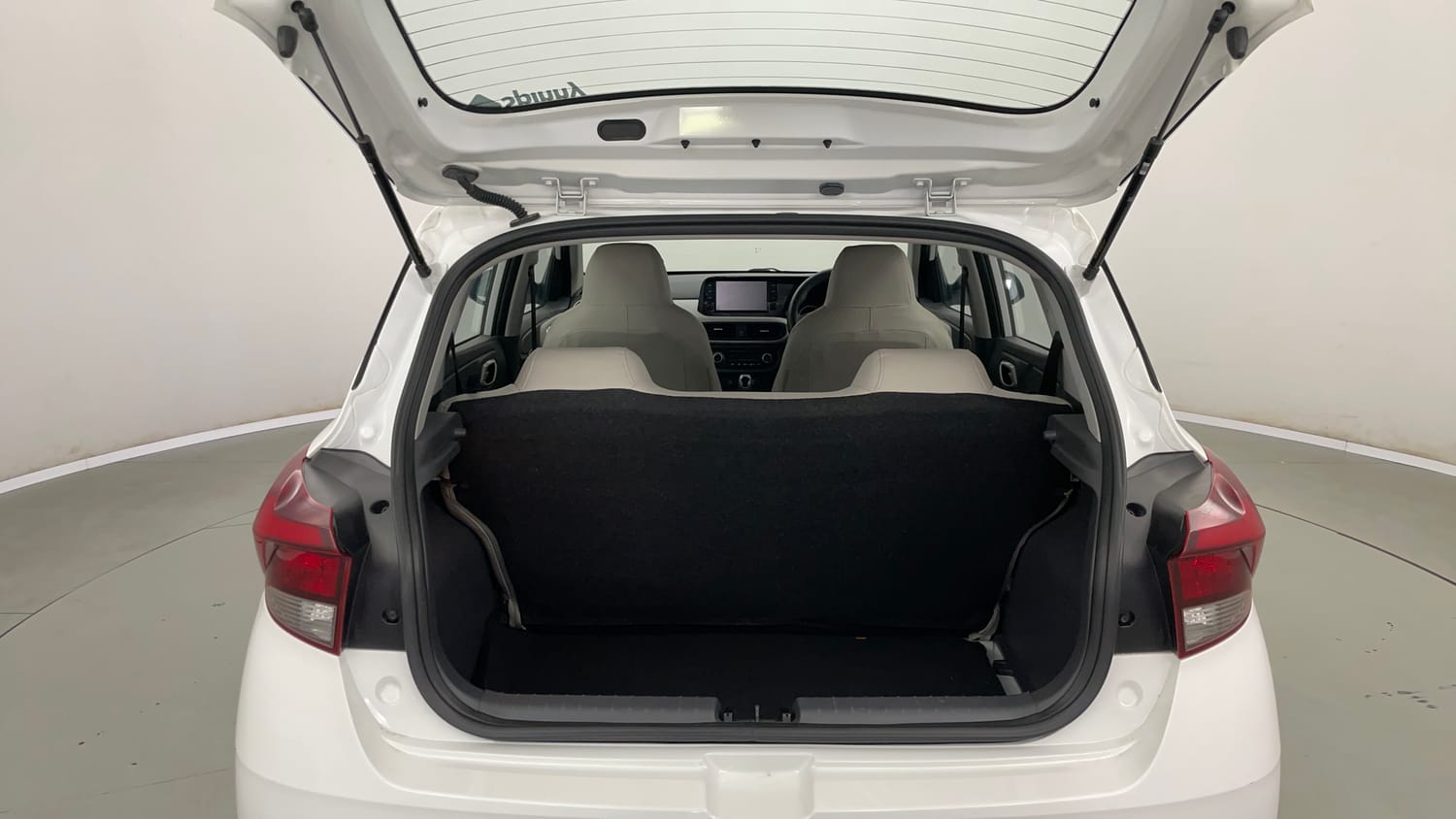 Used 2023 Hyundai Grand i10 Nios Sportz AMT 1.2 Kappa VTVT Petrol Automatic interior DICKY INSIDE VIEW