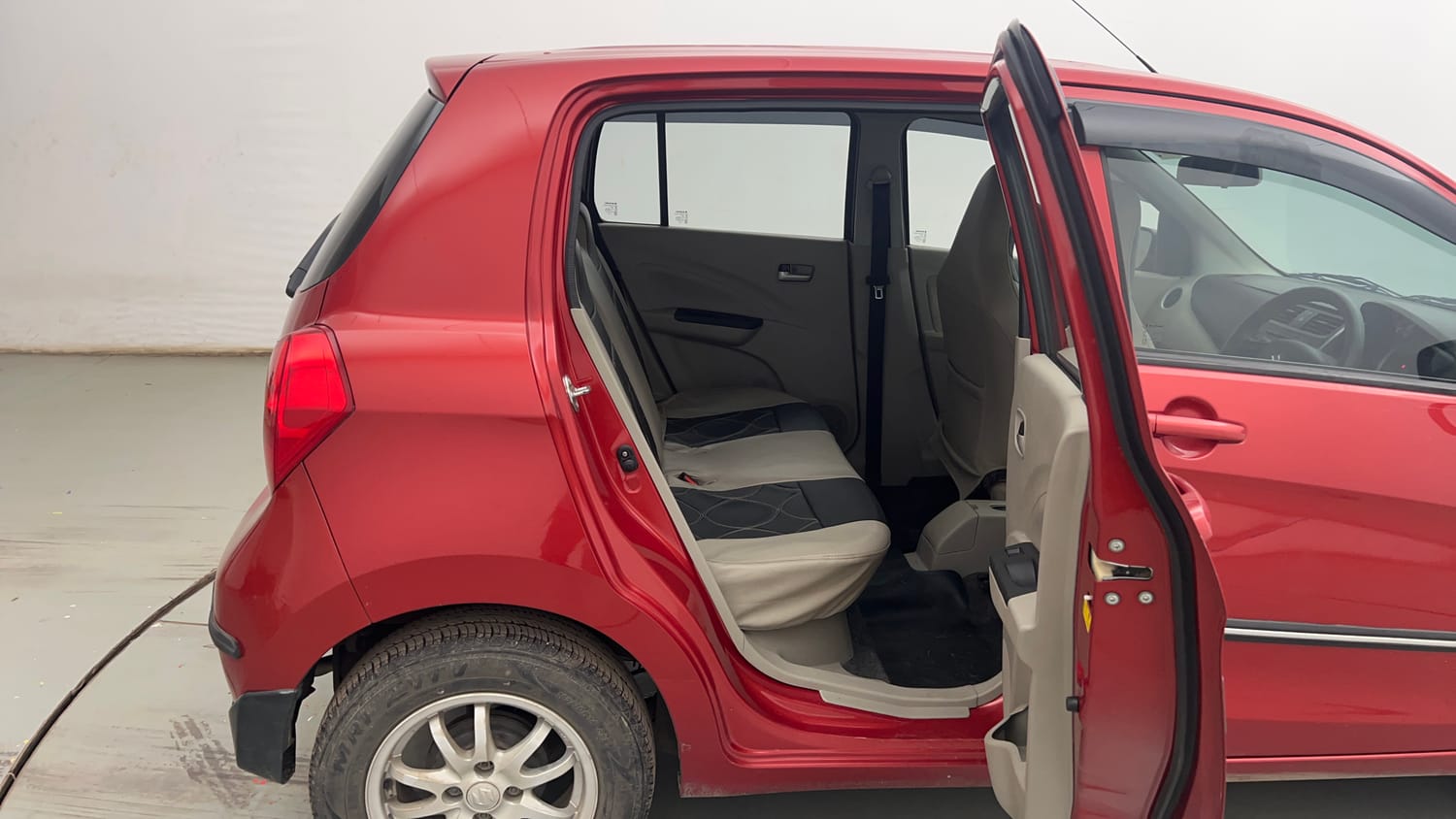 Used 2016 Maruti Suzuki Celerio ZXi Petrol Manual interior RIGHT SIDE REAR DOOR CABIN VIEW