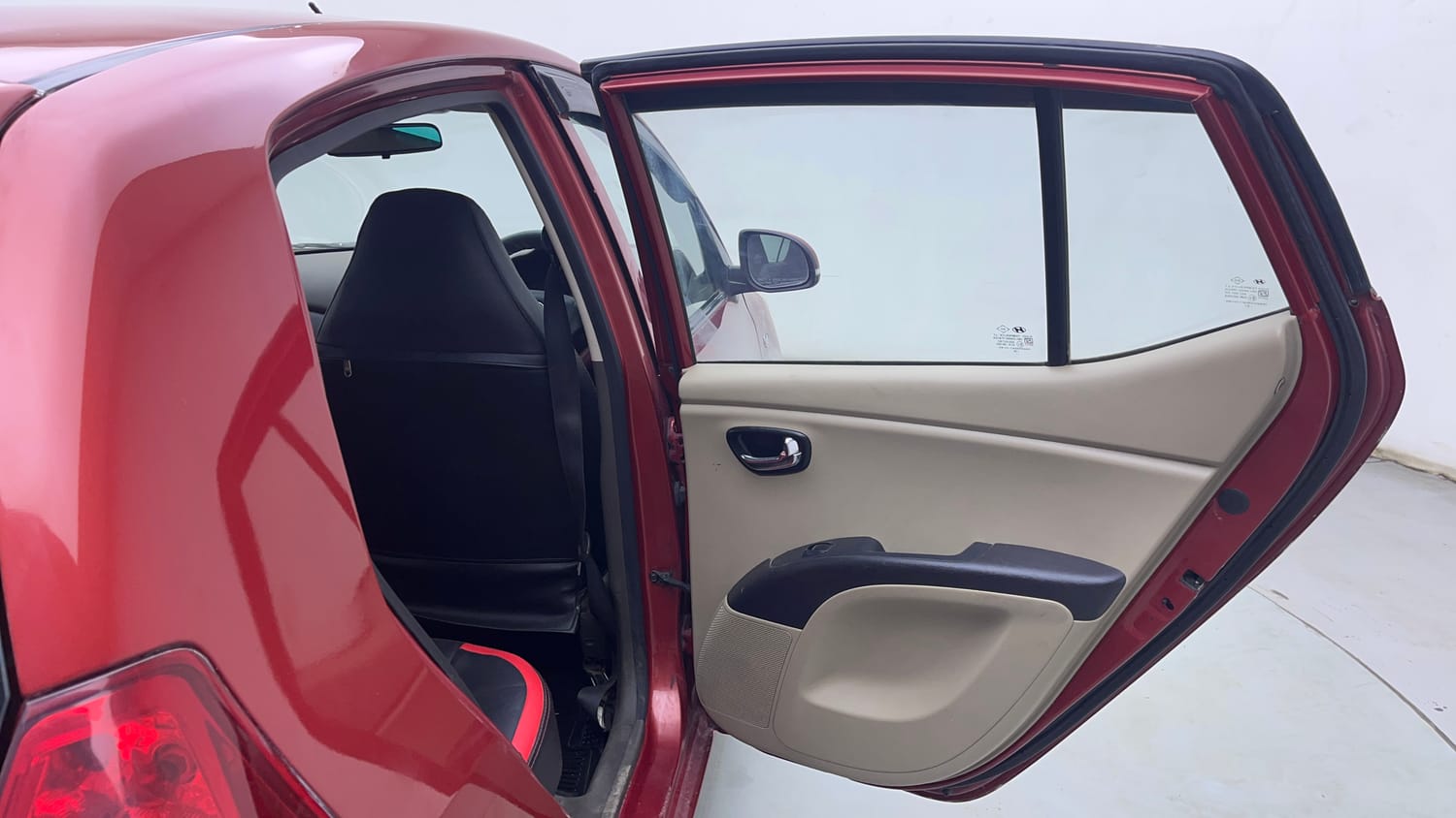Used 2012 Hyundai i10 Sportz 1.2 Kappa2 Petrol Manual interior RIGHT REAR DOOR OPEN VIEW