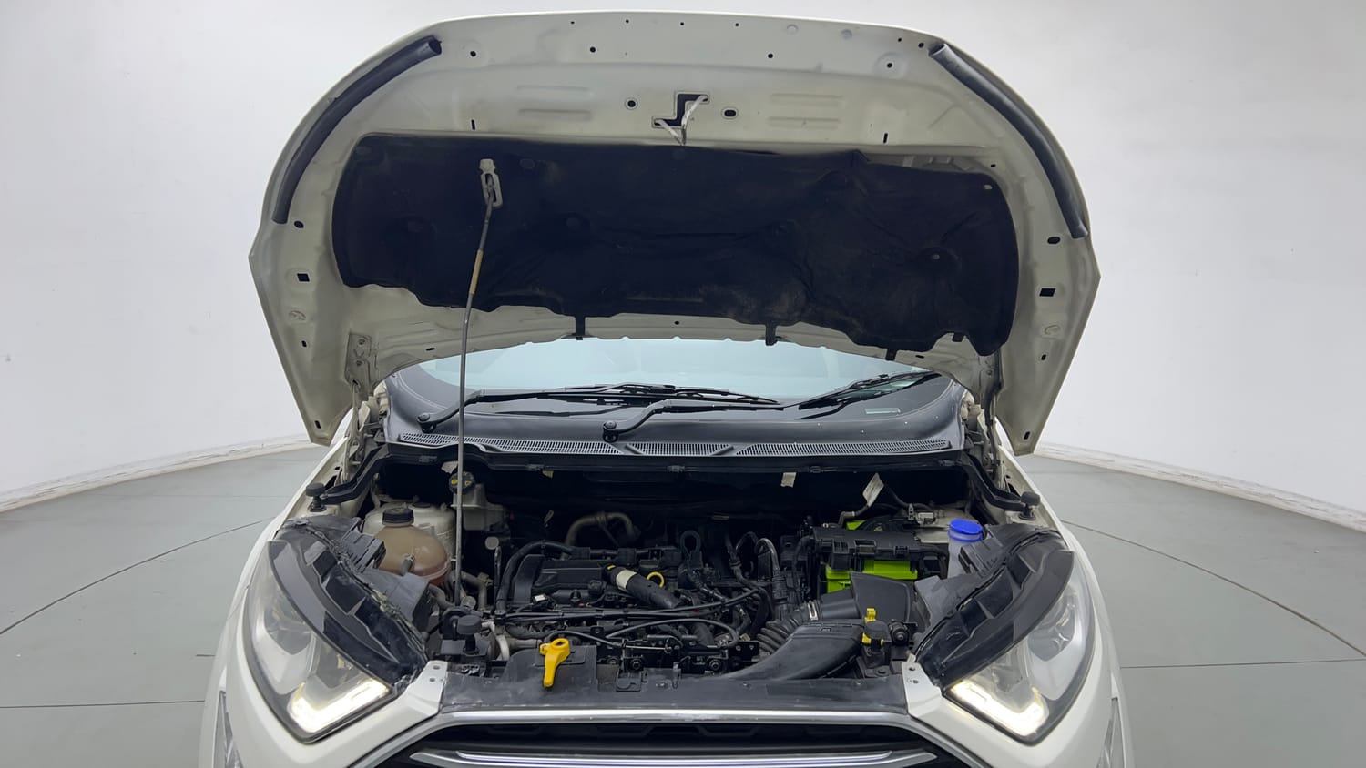 Used 2020 Ford EcoSport Titanium 1.5L Ti-VCT Petrol Manual engine ENGINE & BONNET OPEN FRONT VIEW