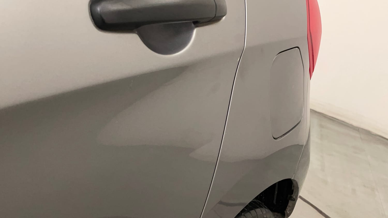 Used 2014 Maruti Suzuki Celerio VXi AMT Petrol Automatic dents MINOR SCRATCH