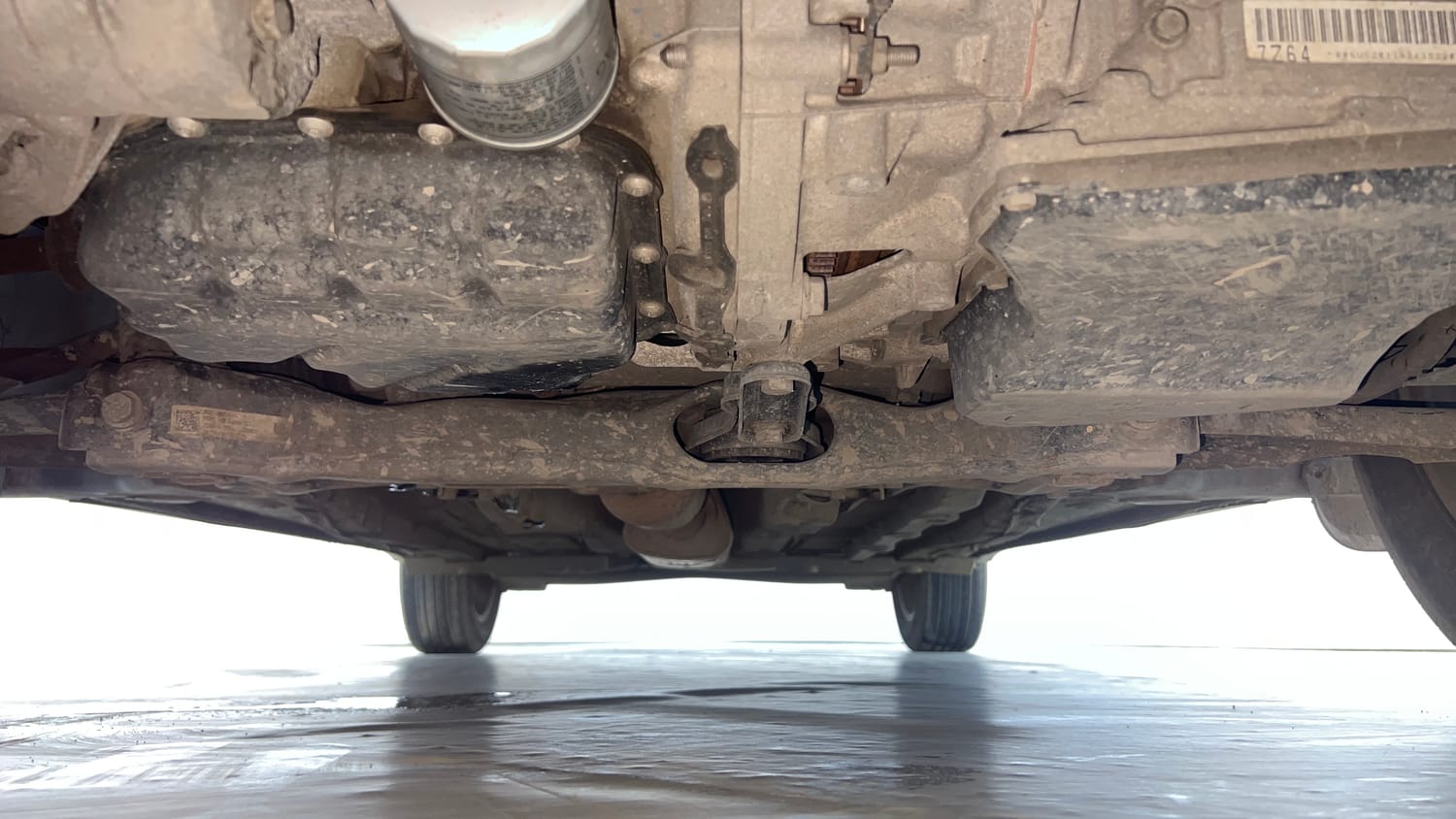Used 2022 Skoda Kushaq Ambition 1.0L TSI AT Petrol Automatic extra FRONT LEFT UNDERBODY VIEW