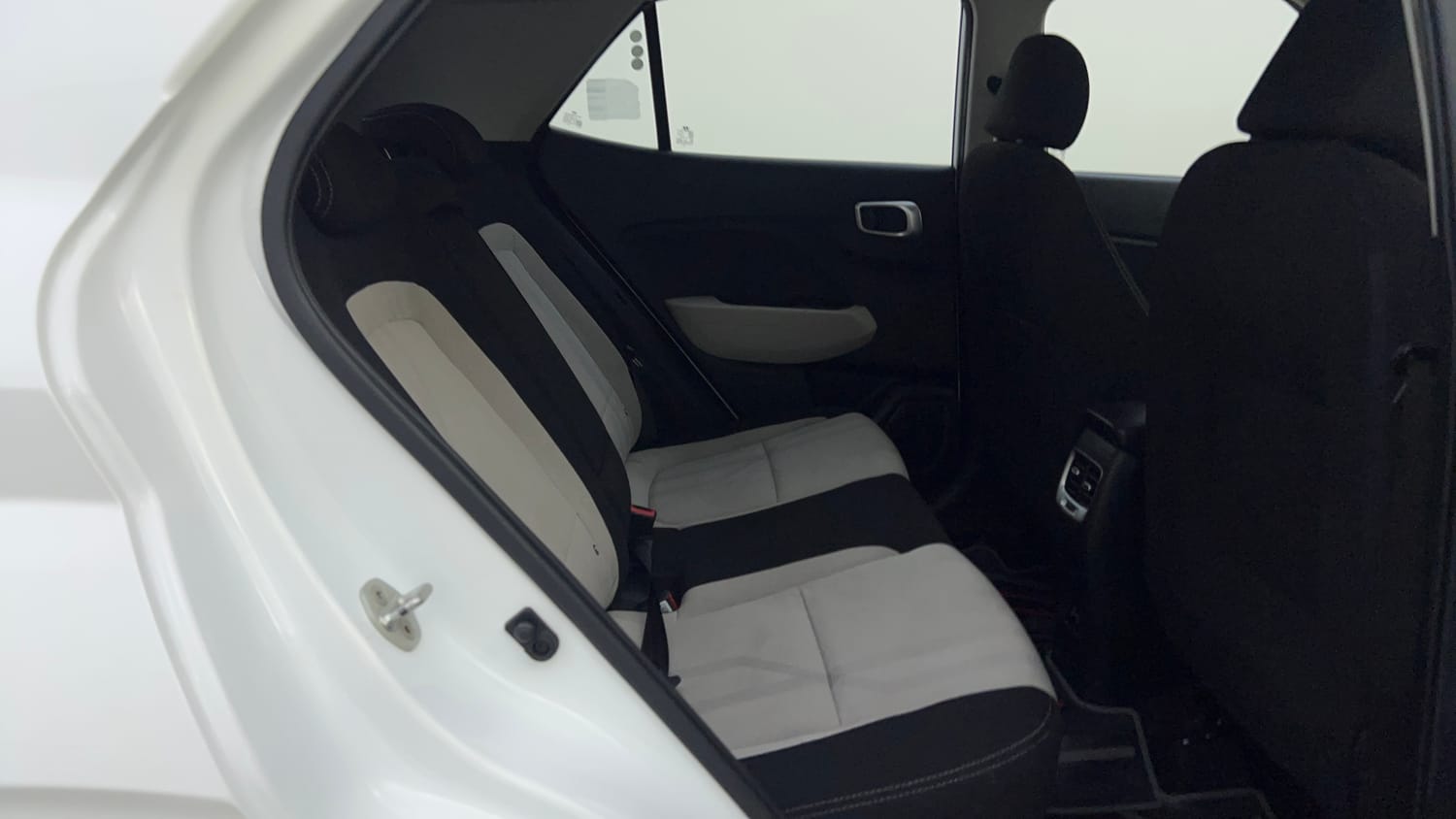 Used 2022 Hyundai Venue SX 1.2 Petrol Petrol Manual interior RIGHT SIDE REAR DOOR CABIN VIEW