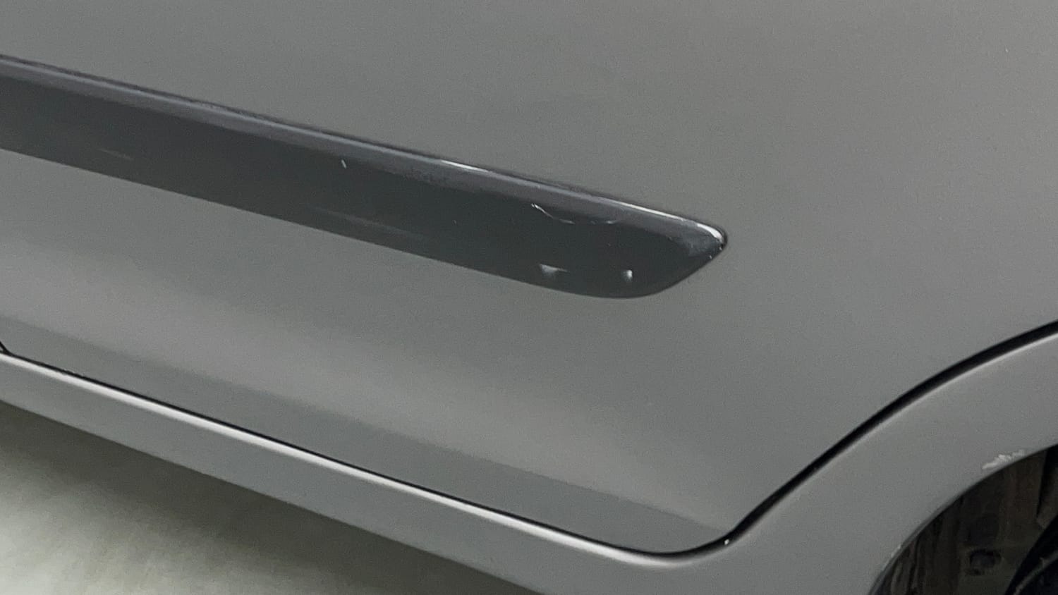 Used 2016 Maruti Suzuki Swift Lxi (O) Petrol Manual dents MINOR DENT
