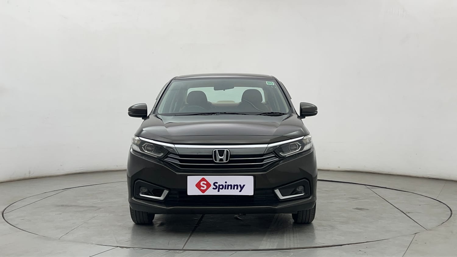 Used 2023 Honda Amaze VX MT 1.2 Petrol Petrol Manual exterior FRONT VIEW