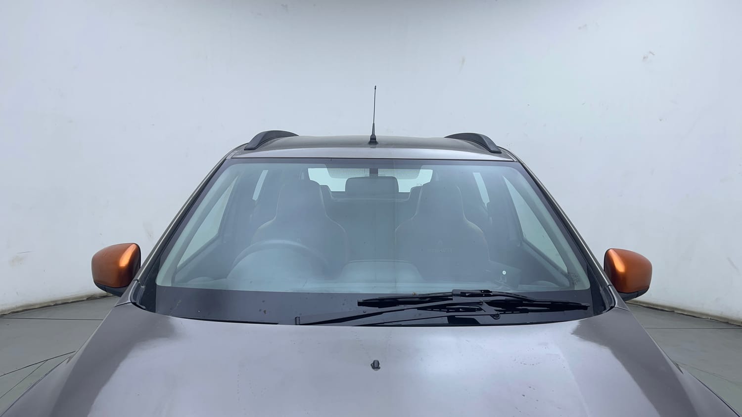 Used 2017 Renault Kwid CLIMBER 1.0 AMT Petrol Automatic exterior FRONT WINDSHIELD VIEW