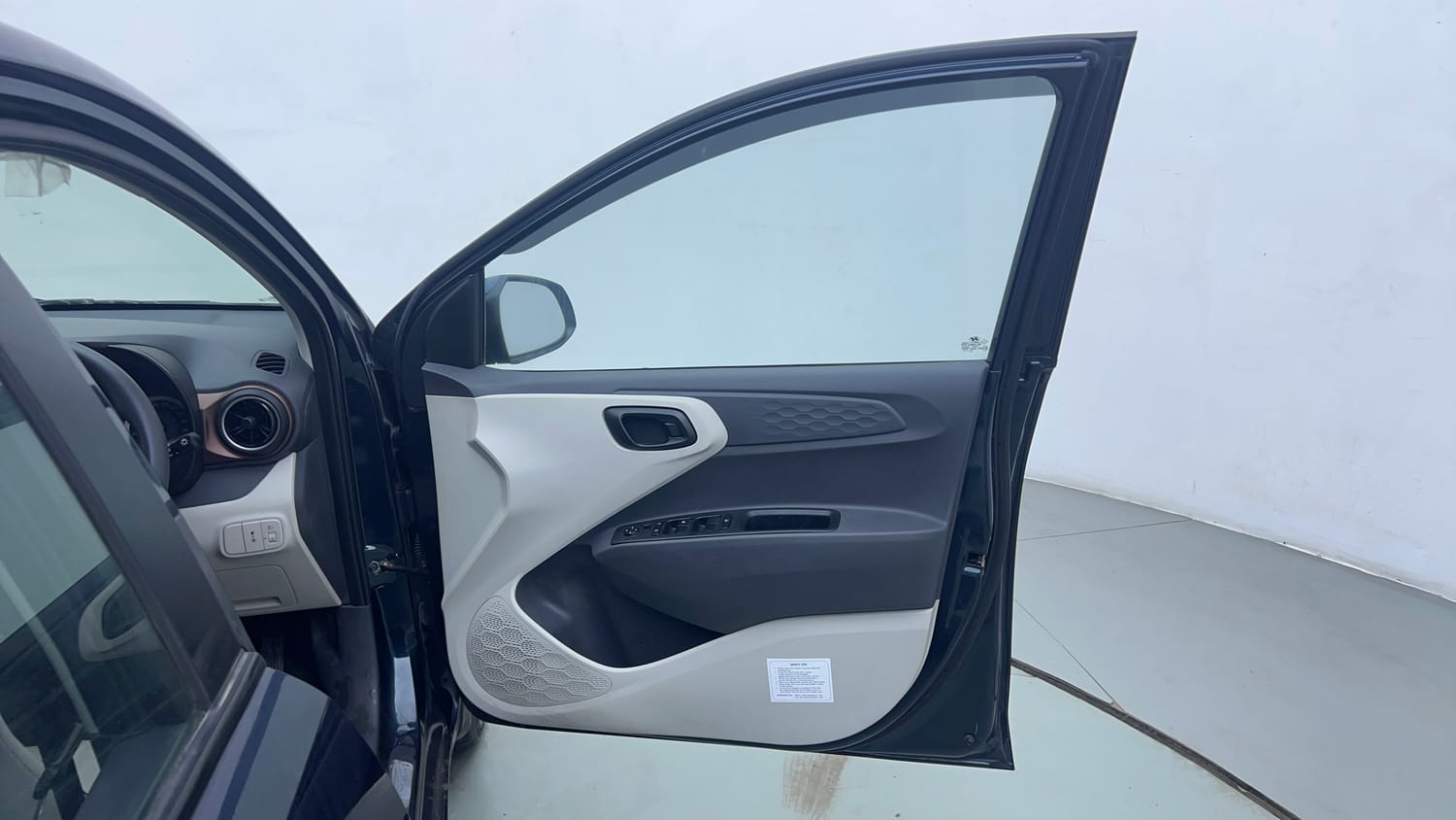 Used 2022 Hyundai Aura S 1.2 CNG Cng Manual interior RIGHT FRONT DOOR OPEN VIEW