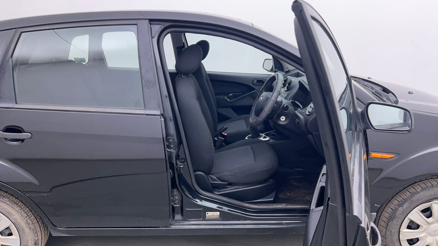 Used 2013 Ford Figo Duratorq Diesel EXI 1.4 Diesel Manual interior RIGHT SIDE FRONT DOOR CABIN VIEW