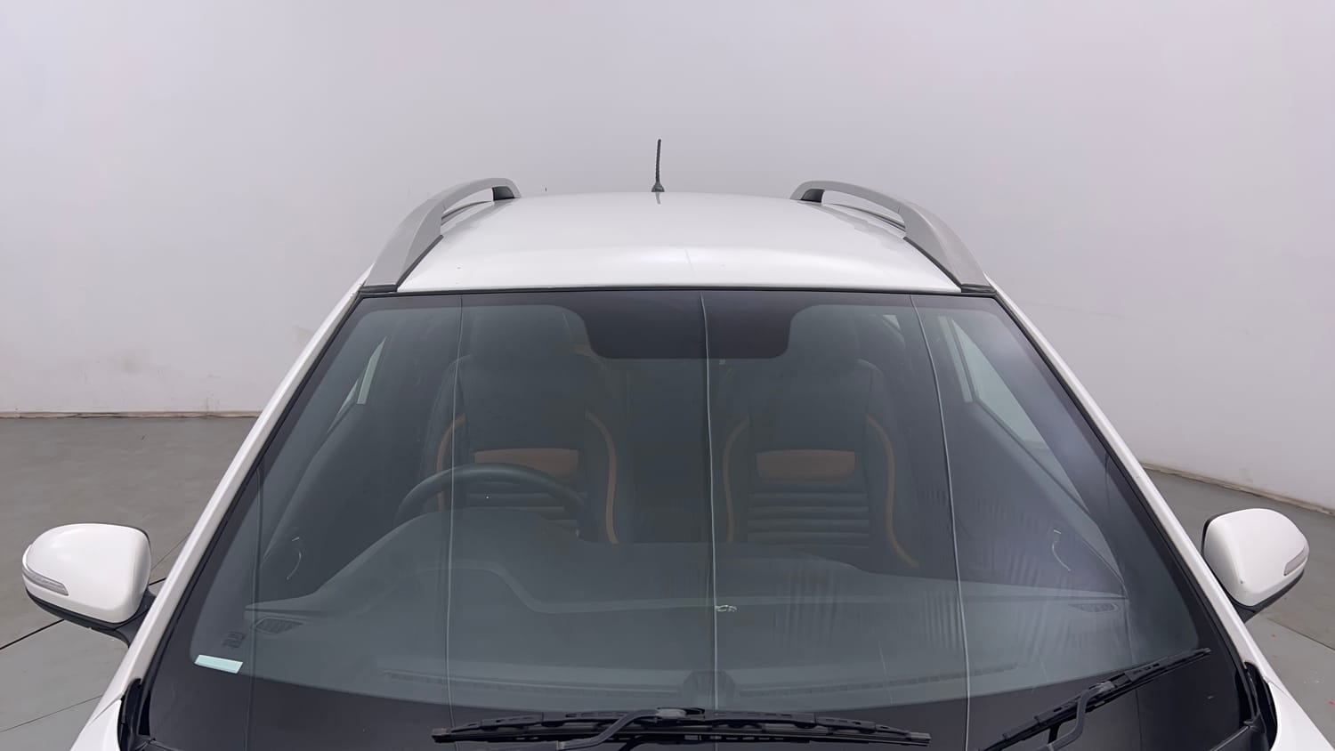 Used 2017 Hyundai i20 Active 1.2 S Petrol Manual exterior FRONT WINDSHIELD VIEW