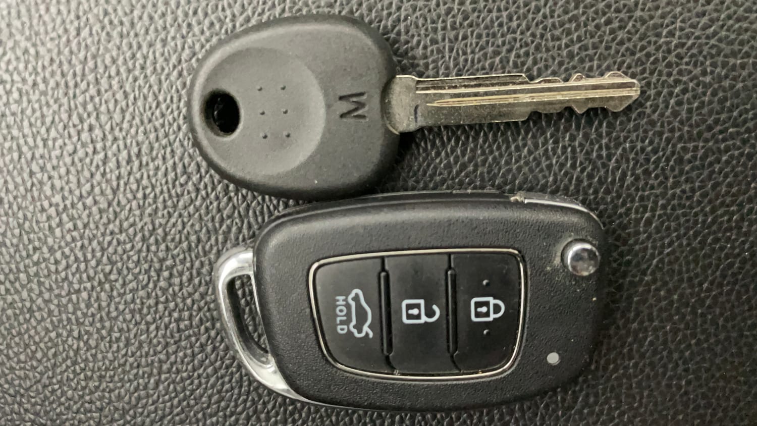 Used 2023 Hyundai Grand i10 Nios Sportz AMT 1.2 Kappa VTVT Petrol Automatic extra CAR KEY VIEW