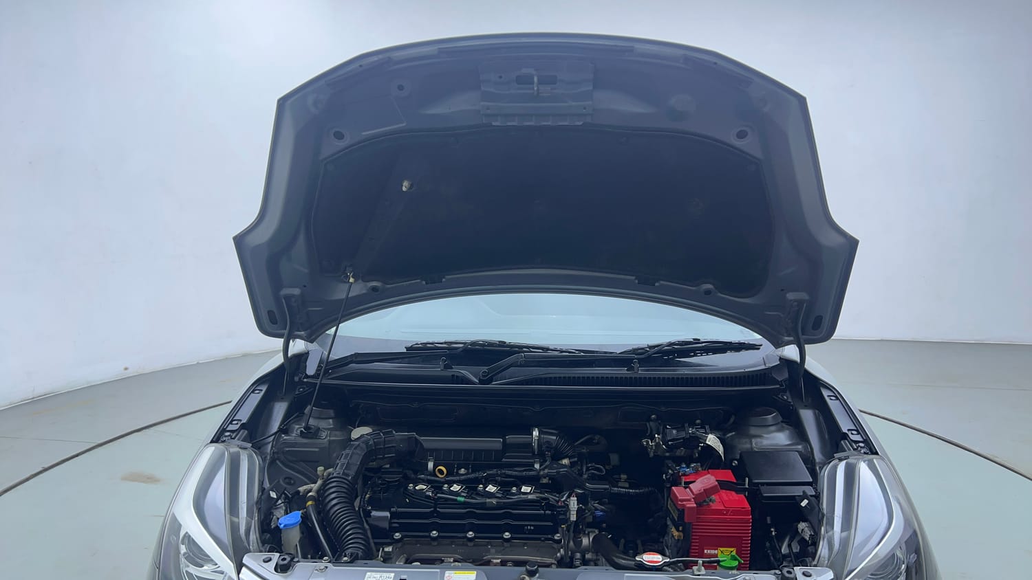 Used 2019 Toyota Glanza V CVT Petrol Automatic engine ENGINE & BONNET OPEN FRONT VIEW