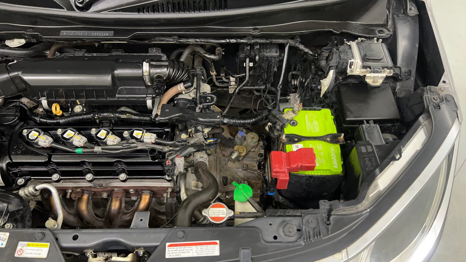 Used 2023 Maruti Suzuki Ignis Zeta 1.2 MT Petrol Manual engine ENGINE LEFT SIDE VIEW