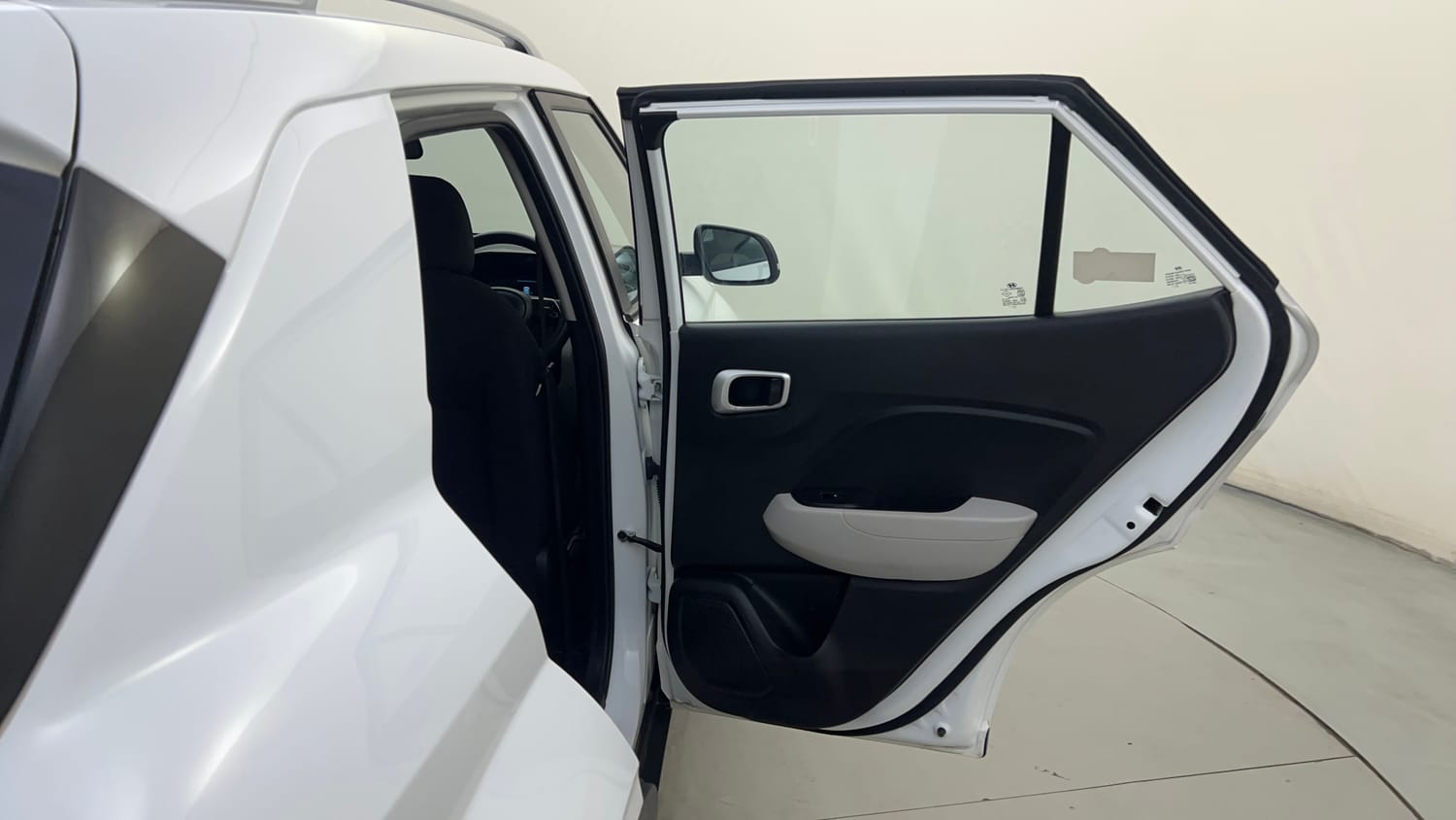 Used 2022 Hyundai Venue SX 1.2 Petrol Petrol Manual interior RIGHT REAR DOOR OPEN VIEW