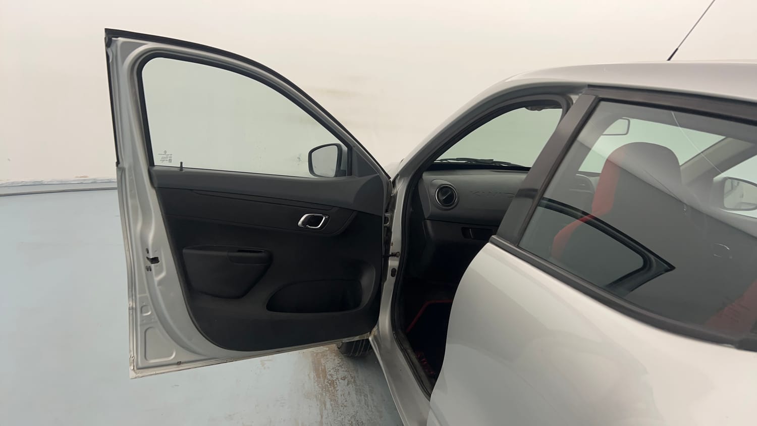 Used 2020 Renault Kwid 1.0 RXT Petrol Manual interior LEFT FRONT DOOR OPEN VIEW
