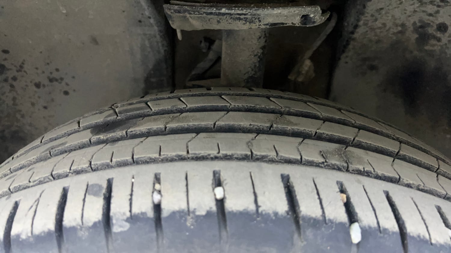 Used 2024 Tata Punch Creative Dual Tone AMT Petrol Automatic tyres LEFT FRONT TYRE TREAD VIEW