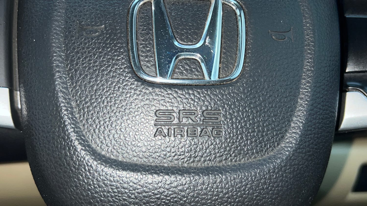 Used 2023 Honda Amaze VX CVT 1.2 Petrol Petrol Automatic top_features Airbags