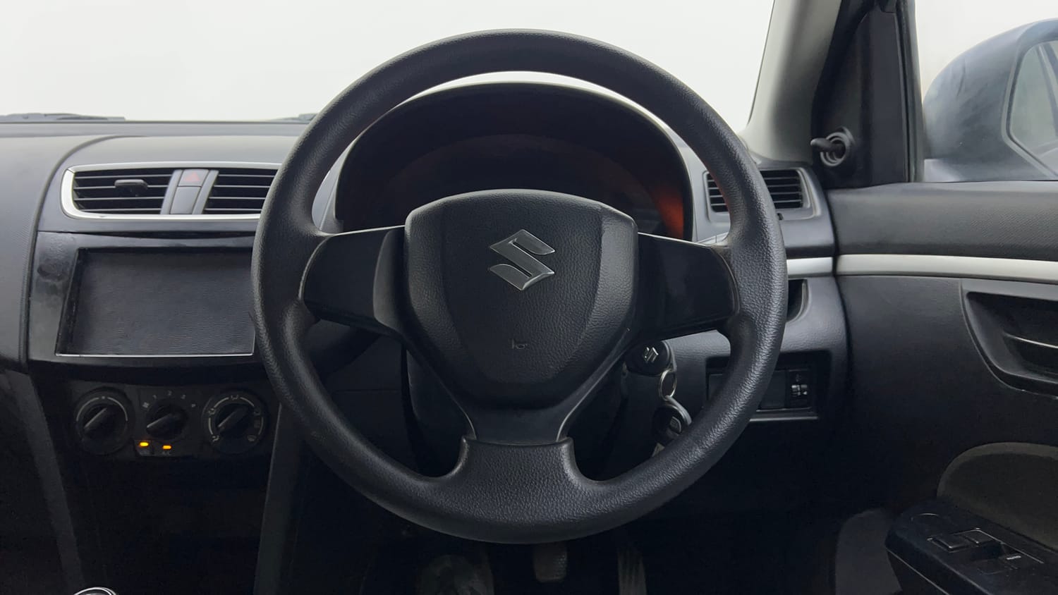 Used 2016 Maruti Suzuki Swift Lxi (O) Petrol Manual interior CLUSTERMETER VIEW