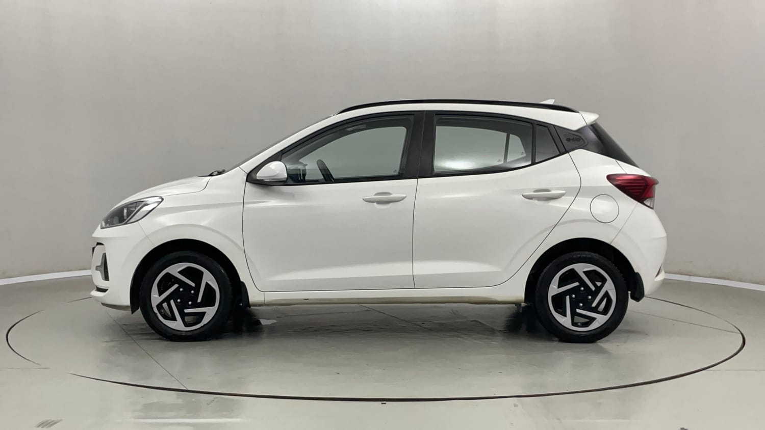 Used 2023 Hyundai Grand i10 Nios Sportz AMT 1.2 Kappa VTVT Petrol Automatic exterior LEFT SIDE VIEW