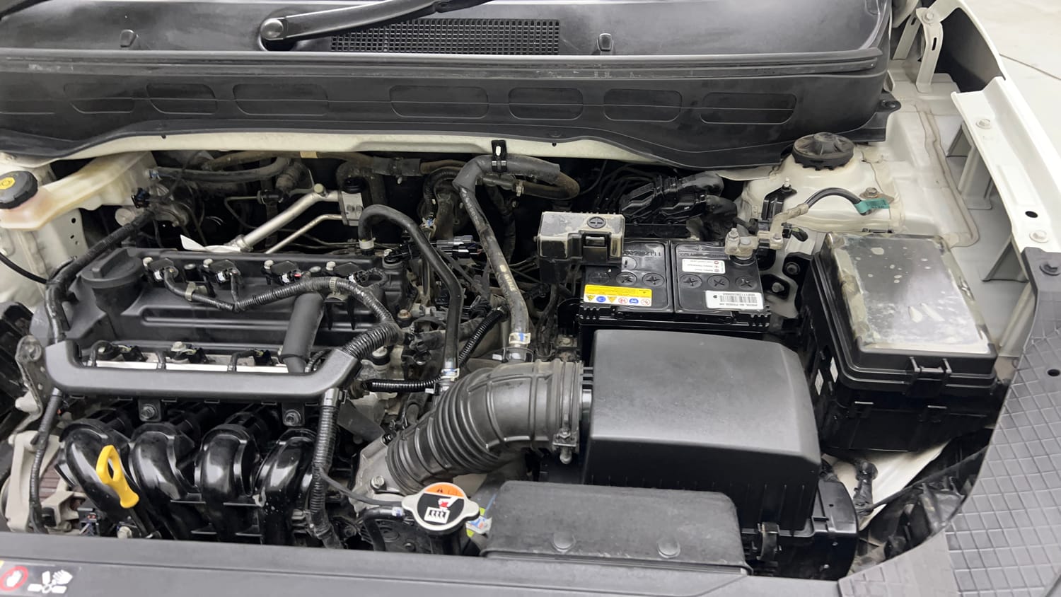Used 2022 Hyundai Venue S Plus 1.2 Petrol Petrol Manual engine ENGINE LEFT SIDE VIEW