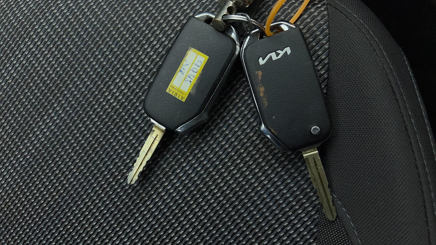 Used 2024 Kia Seltos HTK 1.5 Petrol MT Petrol Manual extra CAR KEY VIEW