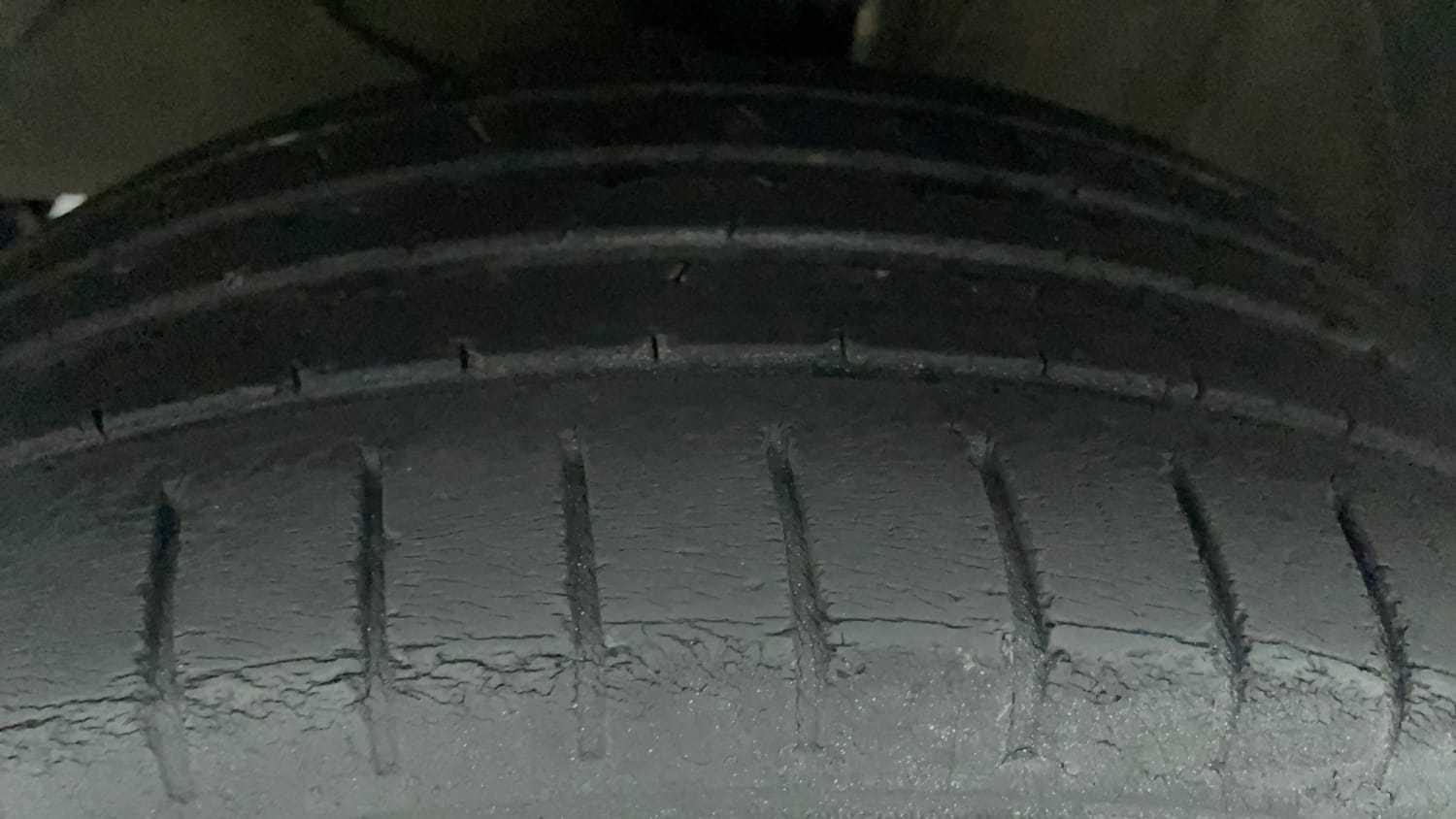 Used 2019 Maruti Suzuki Baleno Alpha Petrol Manual tyres LEFT FRONT TYRE TREAD VIEW