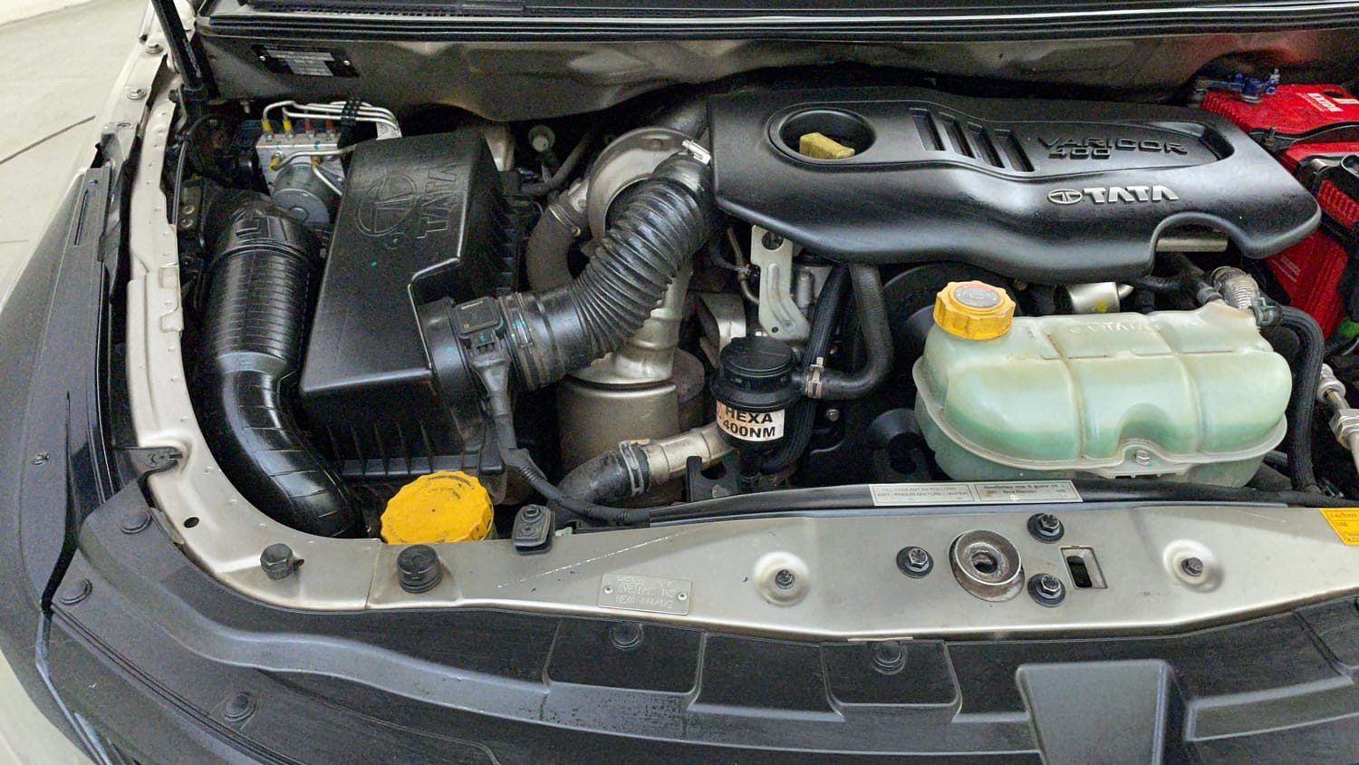 Used 2017 Tata Hexa XT 4x2 7 STR Diesel Manual engine ENGINE RIGHT SIDE VIEW