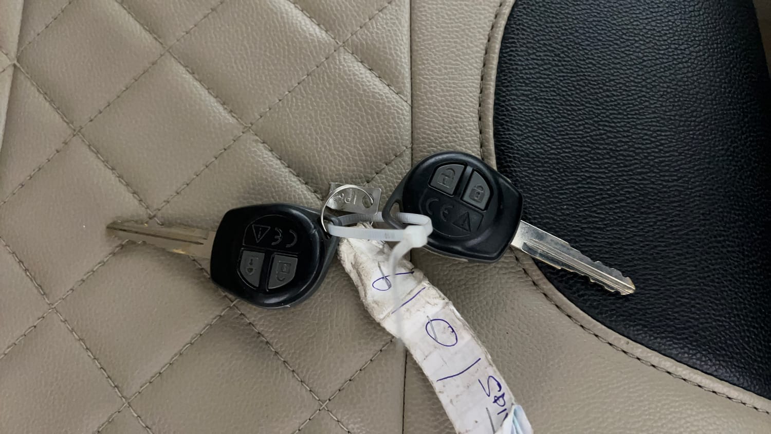 Used 2018 Maruti Suzuki Ciaz Delta 1.3 Hybrid Diesel Manual extra CAR KEY VIEW