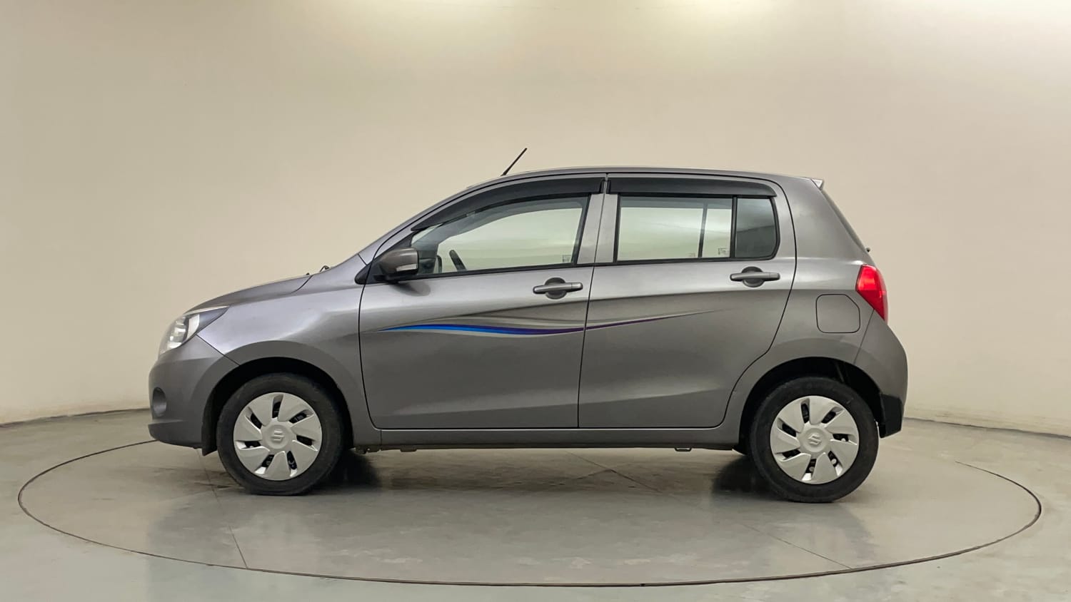 Used 2015 Maruti Suzuki Celerio ZXi Petrol Manual exterior LEFT SIDE VIEW