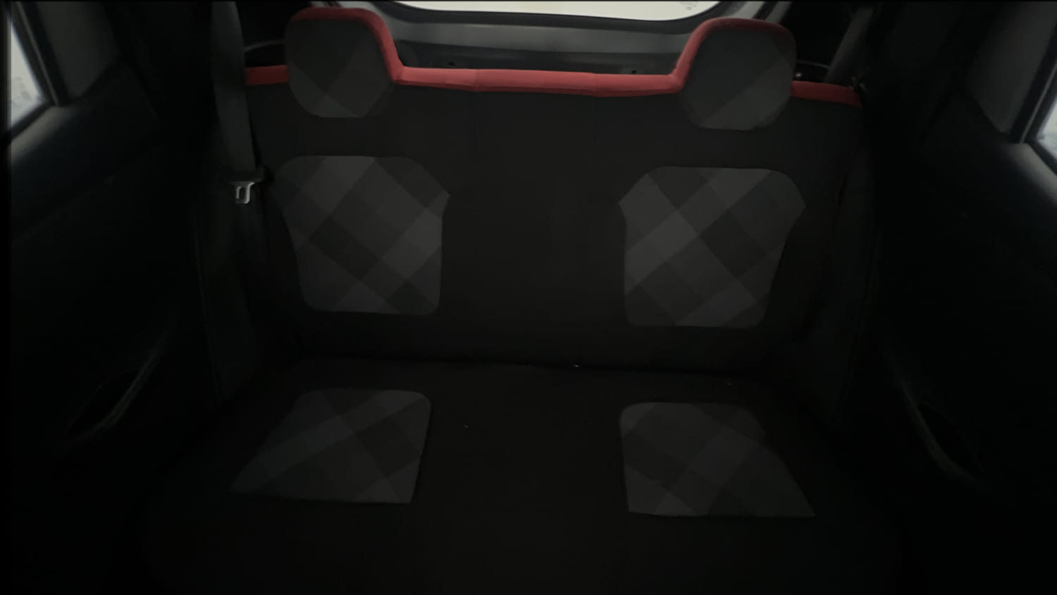 Used 2020 Renault Kwid 1.0 RXT Petrol Manual interior REAR SEAT CONDITION VIEW