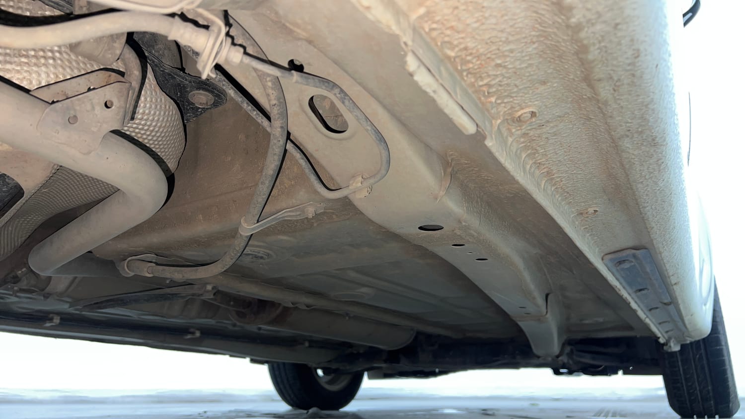 Used 2018 Maruti Suzuki Dzire ZXi AMT Petrol Automatic extra REAR RIGHT UNDERBODY VIEW