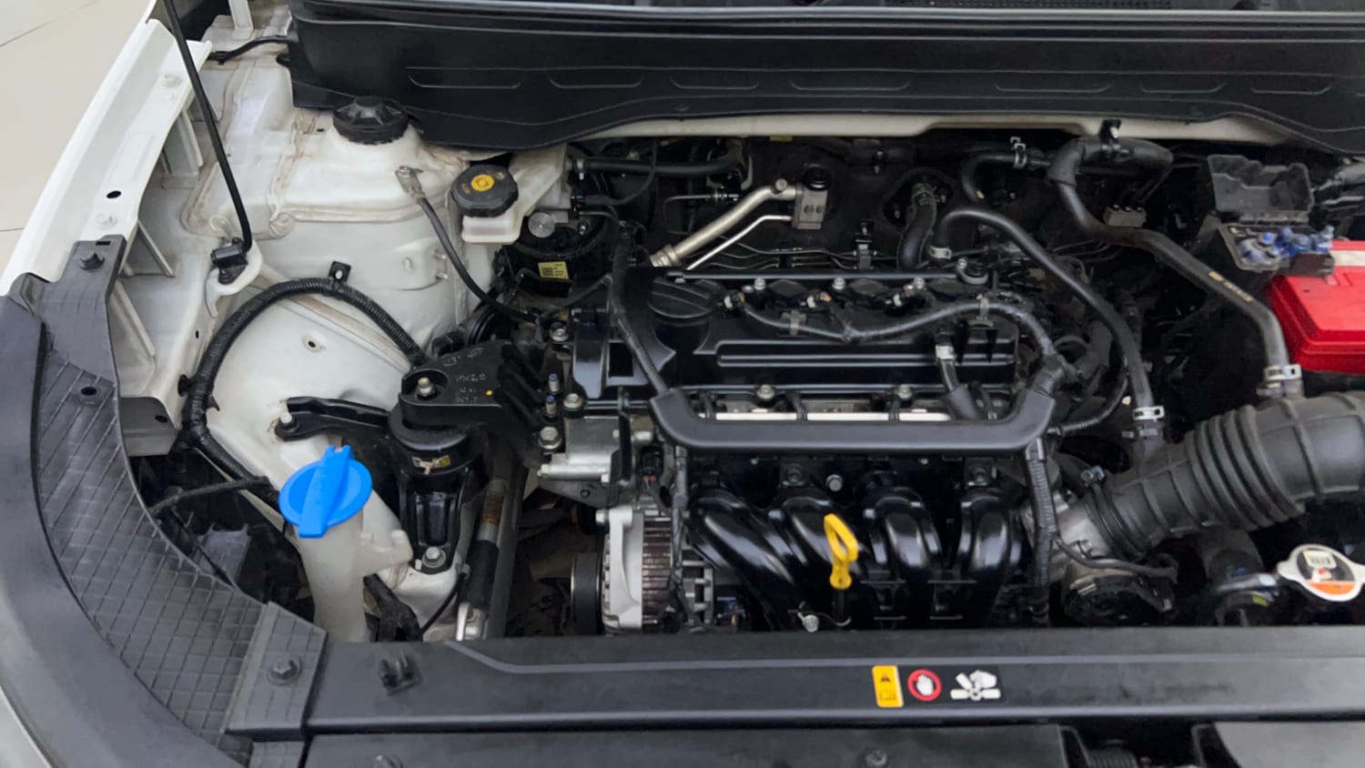 Used 2022 Hyundai Venue SX 1.2 Petrol Petrol Manual engine ENGINE RIGHT SIDE VIEW