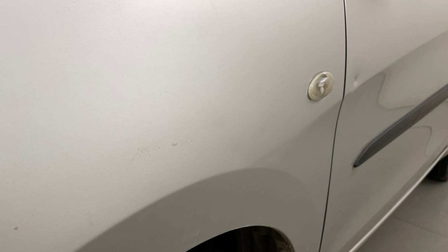 Used 2015 Maruti Suzuki Celerio VXi AMT Petrol Automatic dents MINOR DENT