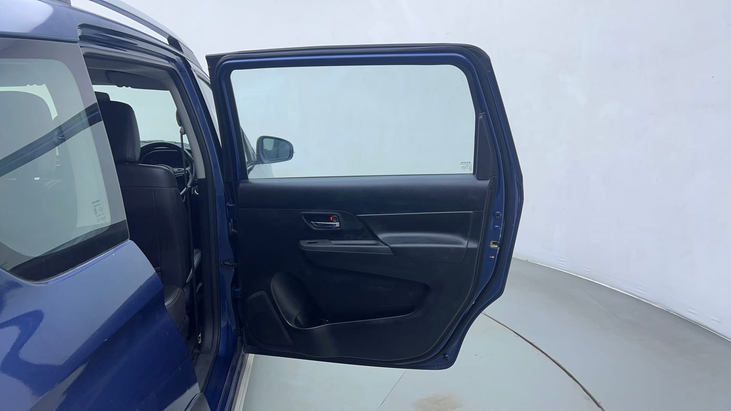 Used 2019 Maruti Suzuki XL6 Alpha MT Petrol Petrol Manual interior RIGHT REAR DOOR OPEN VIEW