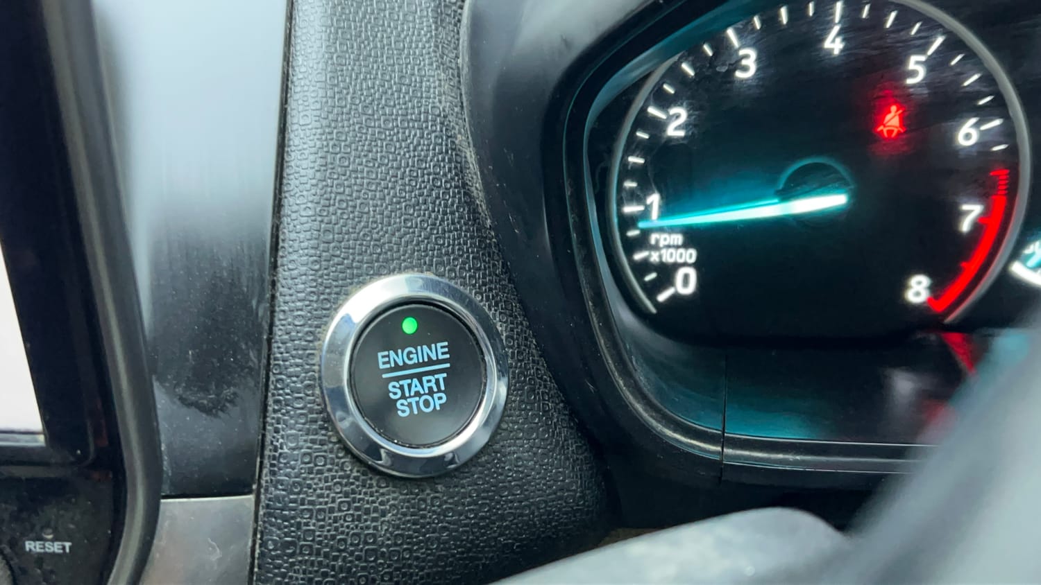 Used 2020 Ford EcoSport Titanium 1.5L Ti-VCT Petrol Manual top_features Keyless start