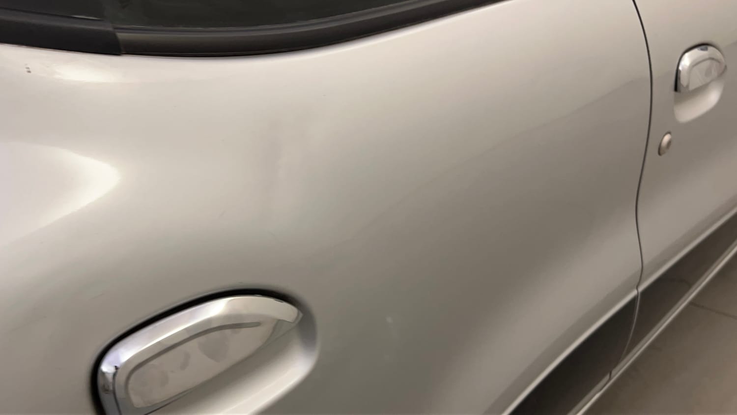 Used 2017 Renault Kwid RXT Petrol Manual dents MINOR DENT