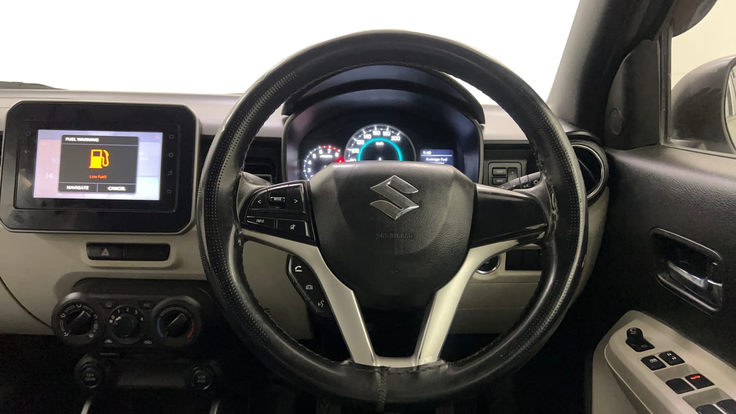 Used 2023 Maruti Suzuki Ignis Zeta 1.2 MT Petrol Manual interior STEERING VIEW