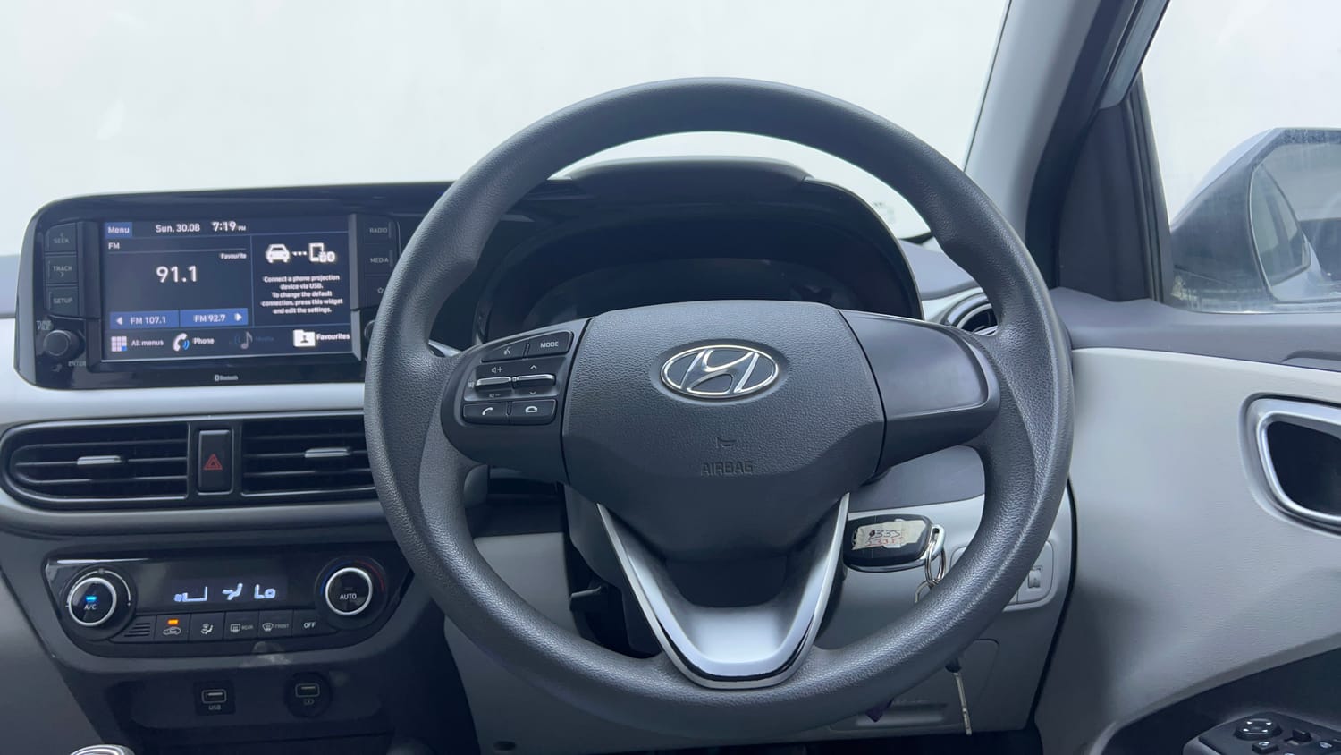 Used 2020 Hyundai Grand i10 Nios Sportz AMT 1.2 Kappa VTVT Petrol Automatic interior STEERING VIEW