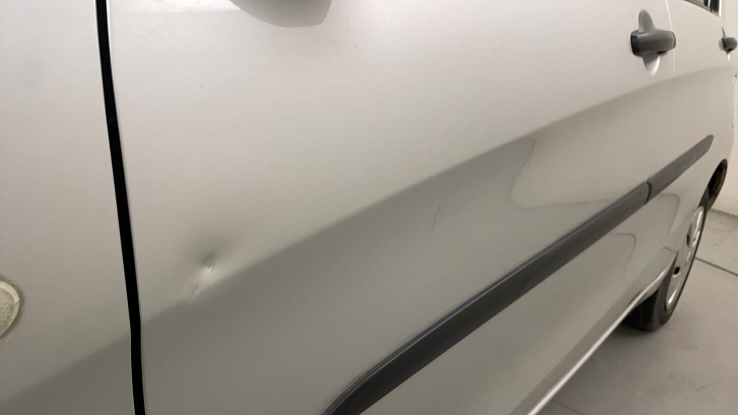 Used 2015 Maruti Suzuki Celerio VXi AMT Petrol Automatic dents MINOR DENT