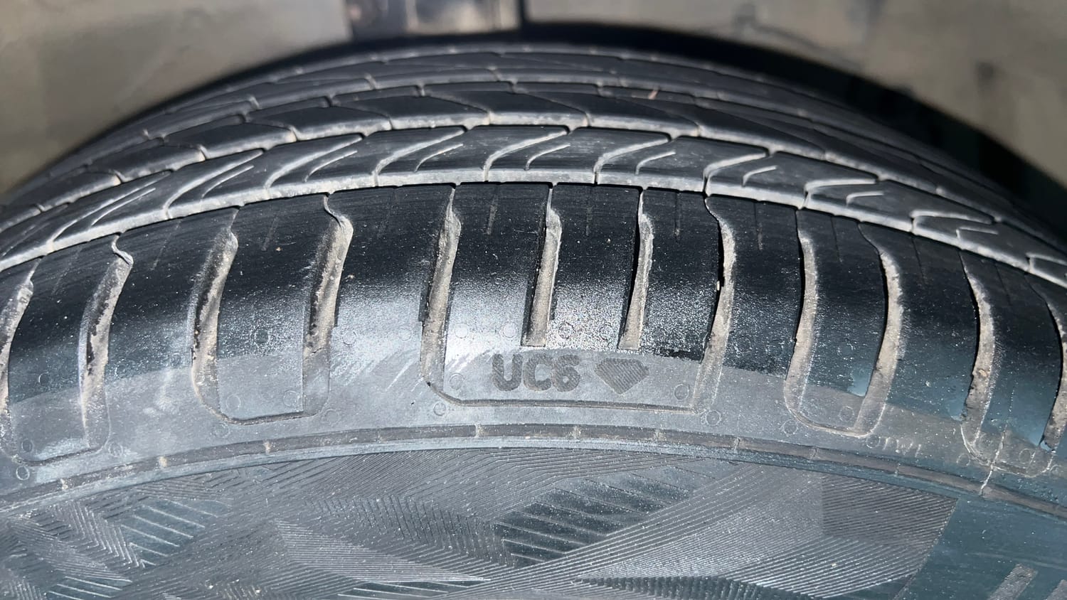 Used 2019 Maruti Suzuki Ciaz Delta Hybrid 1.5 Petrol Manual tyres RIGHT FRONT TYRE TREAD VIEW