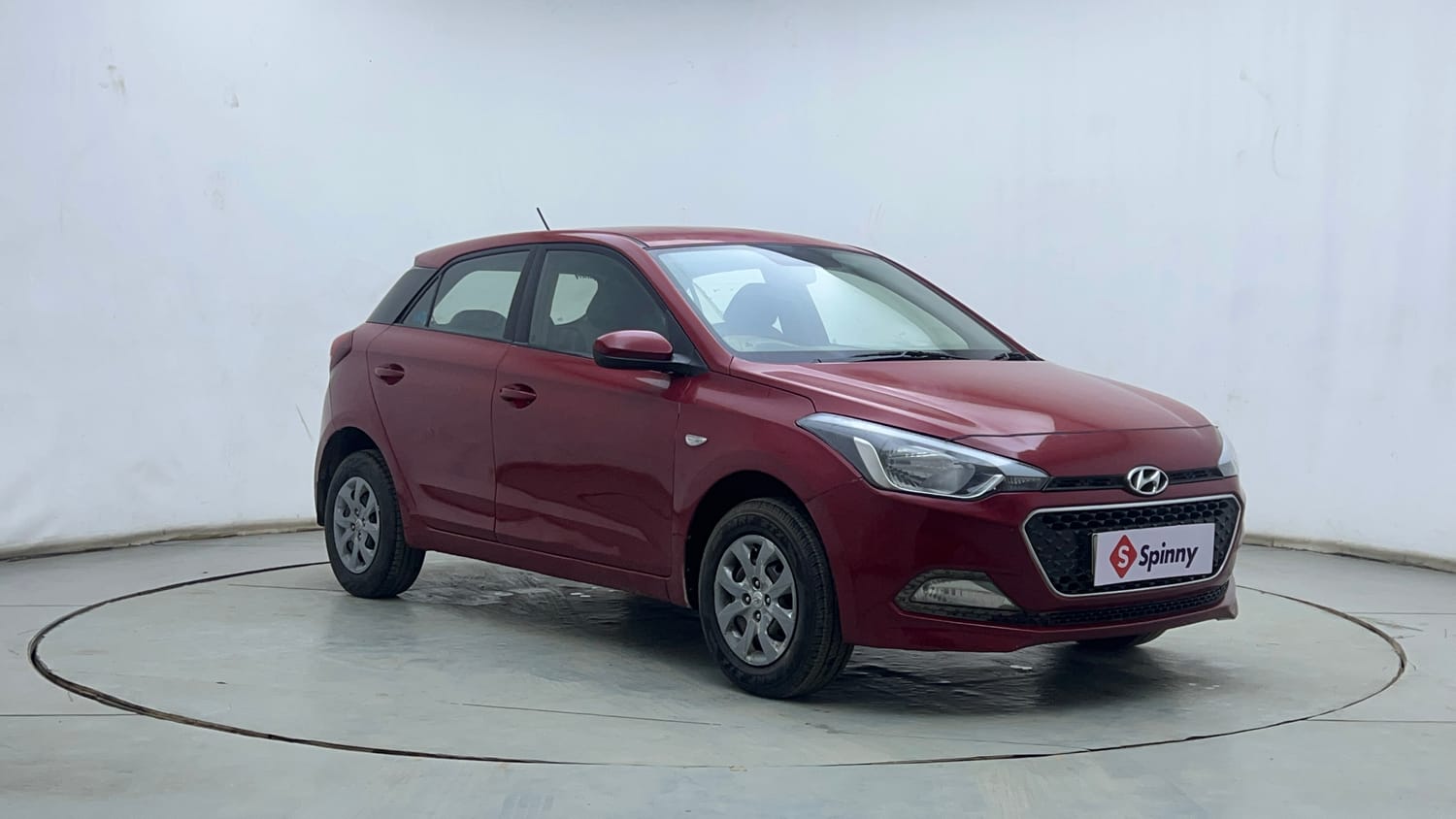 Used 2019 Hyundai Elite i20 Magna 1.2 Petrol Manual exterior RIGHT FRONT CORNER VIEW