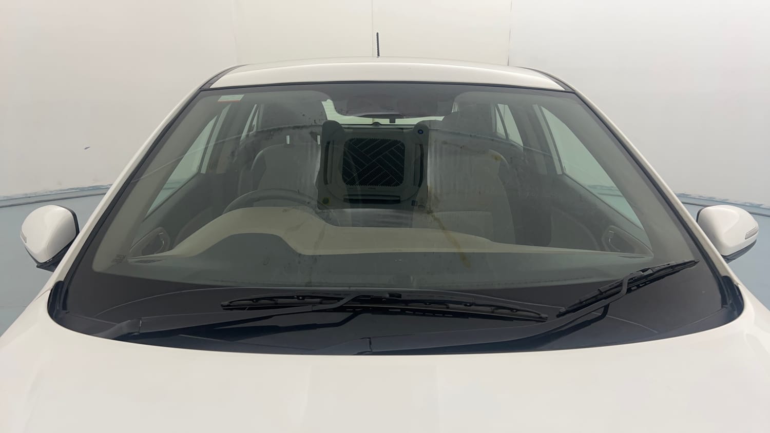 Used 2020 Hyundai Elite i20 Sportz Plus 1.2 Petrol Manual exterior FRONT WINDSHIELD VIEW