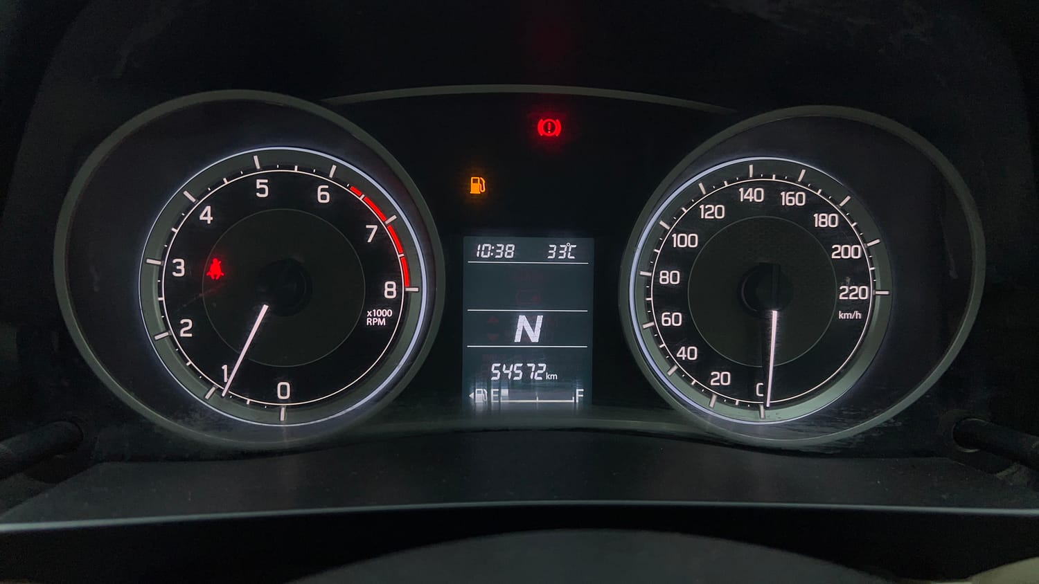 Used 2018 Maruti Suzuki Dzire ZXi AMT Petrol Automatic interior CLUSTERMETER VIEW