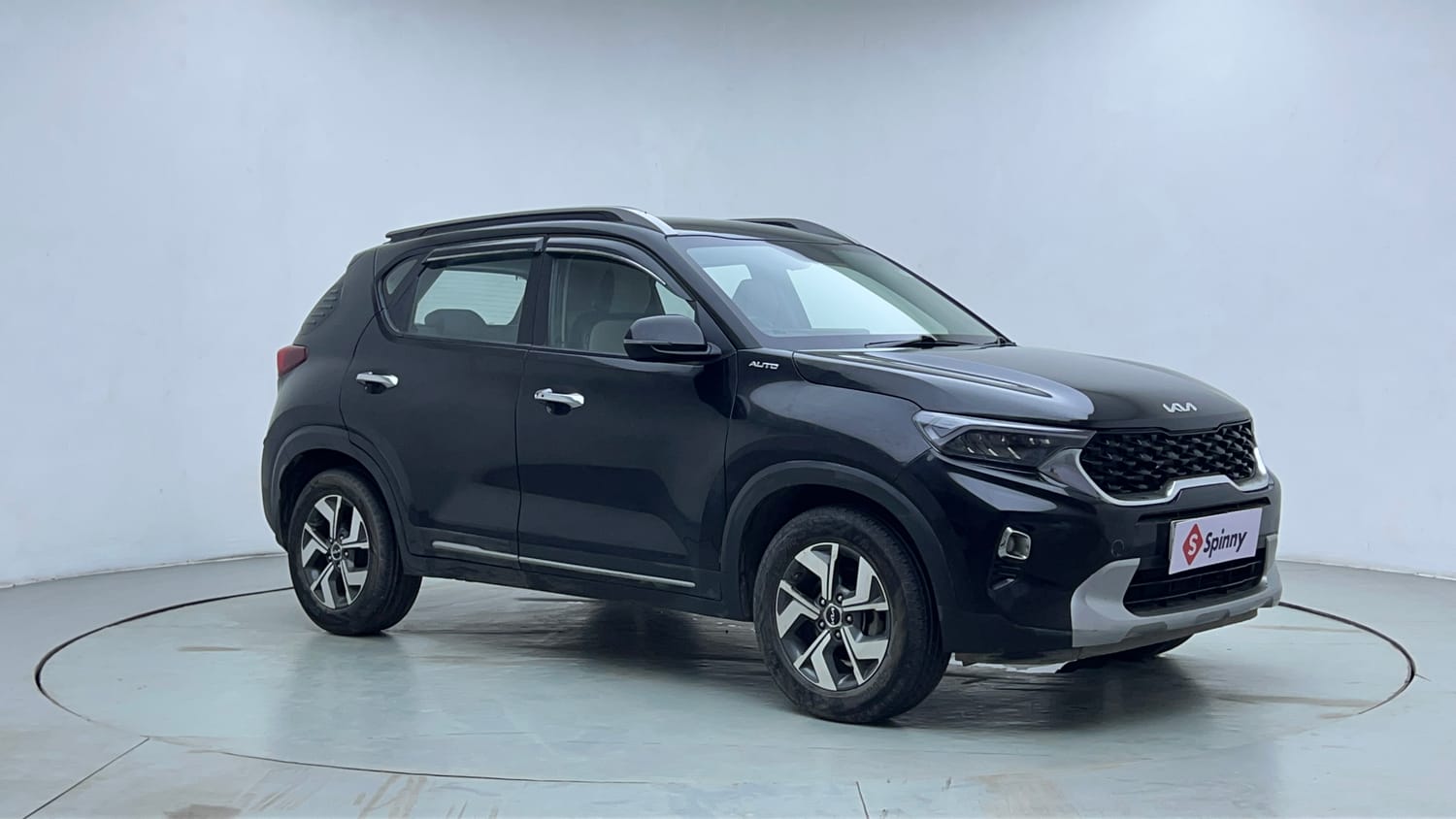 Used 2023 Kia Sonet HTX 1.5 AT Diesel Automatic exterior RIGHT FRONT CORNER VIEW