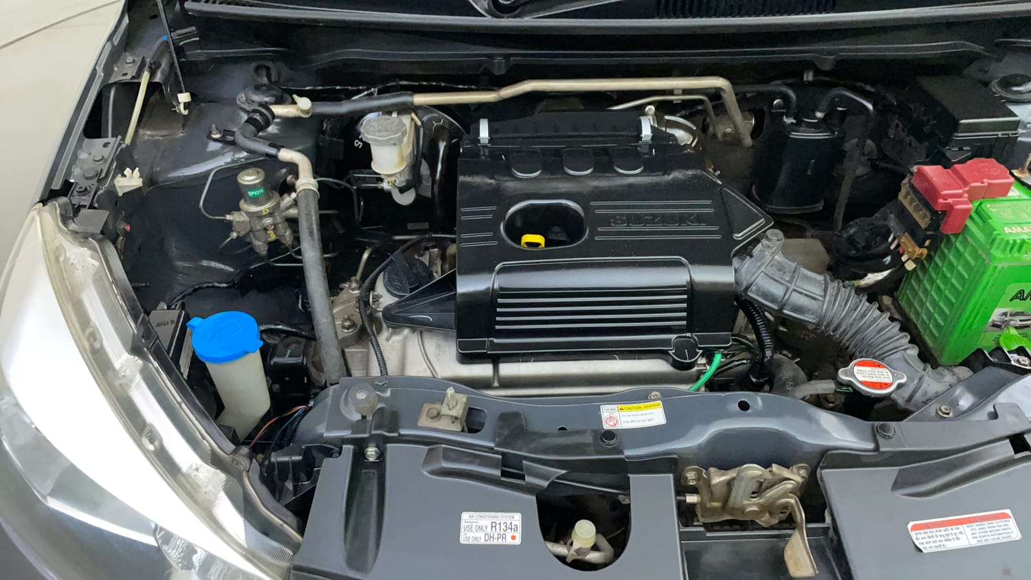 Used 2014 Maruti Suzuki Celerio VXi AMT Petrol Automatic engine ENGINE RIGHT SIDE VIEW