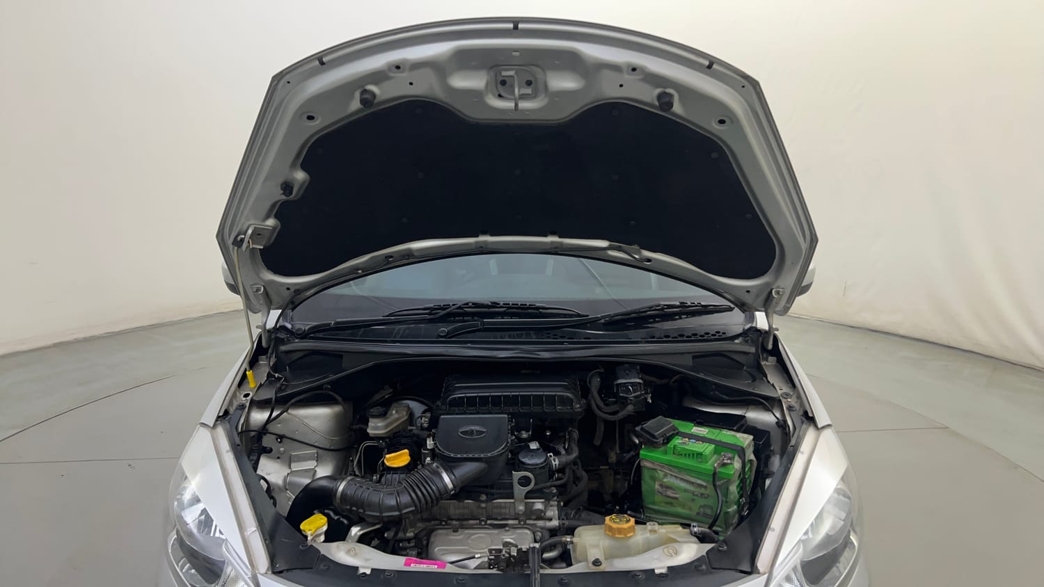 Used 2016 Tata Tiago Revotron XT Petrol Manual engine ENGINE & BONNET OPEN FRONT VIEW