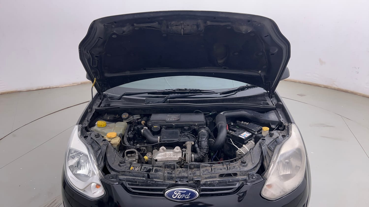 Used 2013 Ford Figo Duratorq Diesel EXI 1.4 Diesel Manual engine ENGINE & BONNET OPEN FRONT VIEW